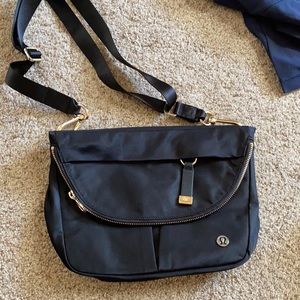 Lululemon All Night Festival Bag